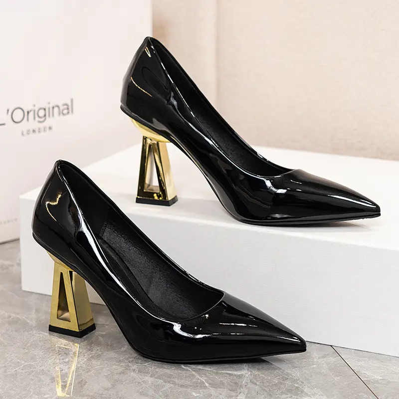 Summer New Style Sandals Women's Round Head Suede Line with Waterproof Platform Anti-slip Wear-resistant High Heels