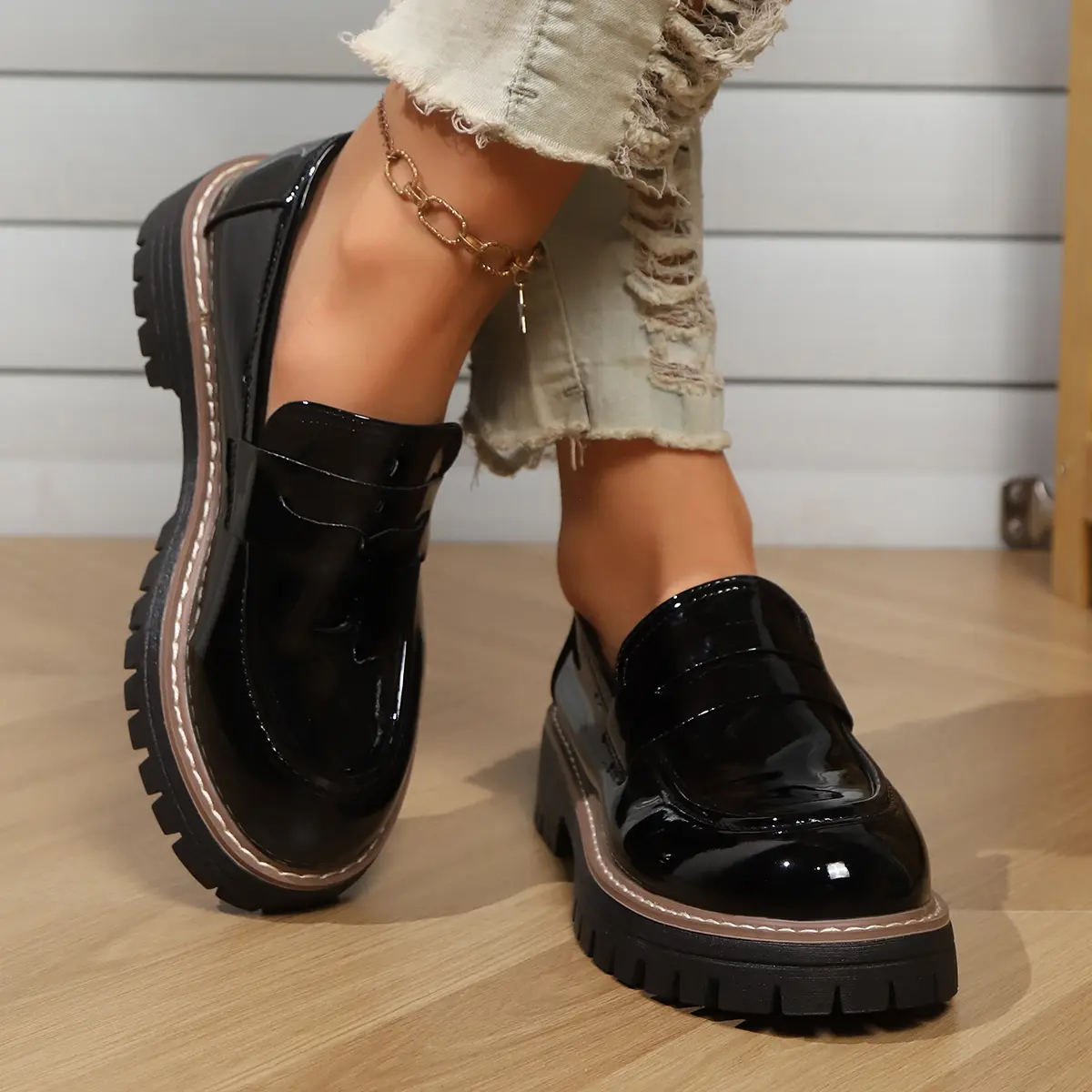 New Style Thick-soled Loafers Shoes Stylish Low-top Japanese Style Black Thick-soled Loafers
