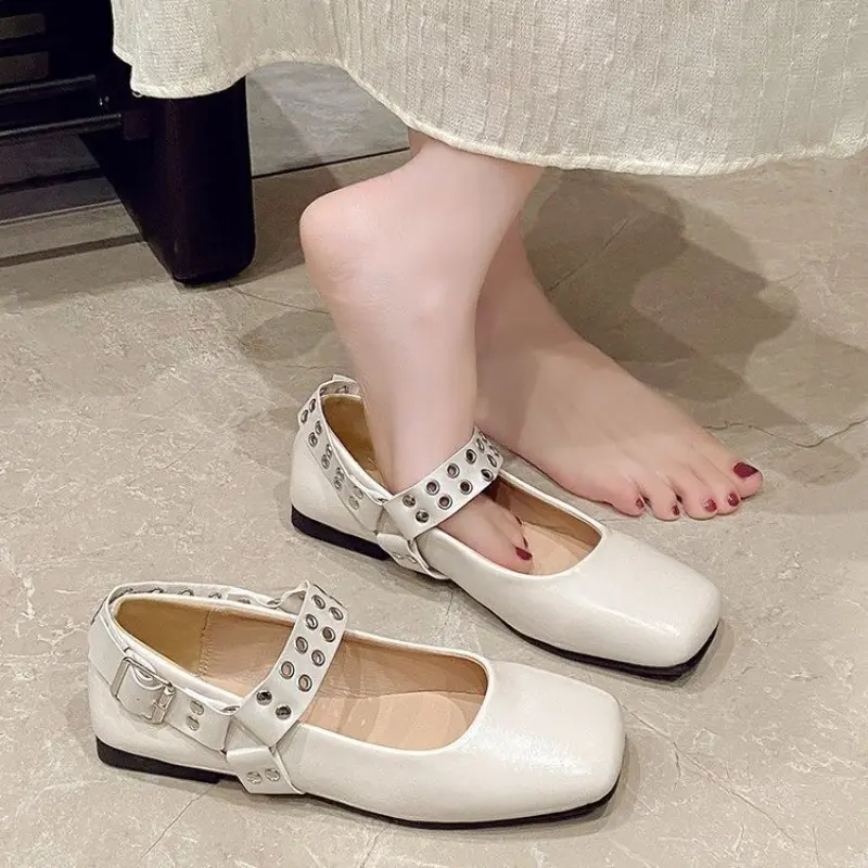 Single Shoe Spring New Square Head Shallow Mouth Leather Rivets Metal Buckle Soft Sole Anti-slip Wear-resistant Flat Shoes