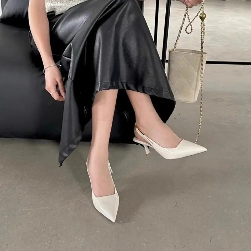 Stiletto Heels Women's Summer New Pointed Toe One Buckle Strap Wrapped Toe Patent Leather Back Empty Sandals