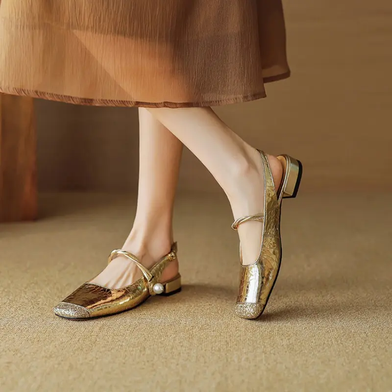 Women's Baotou Sandals Autumn New Square Head Shallow Mouth Pearl Line with Soft Sole Single Shoes