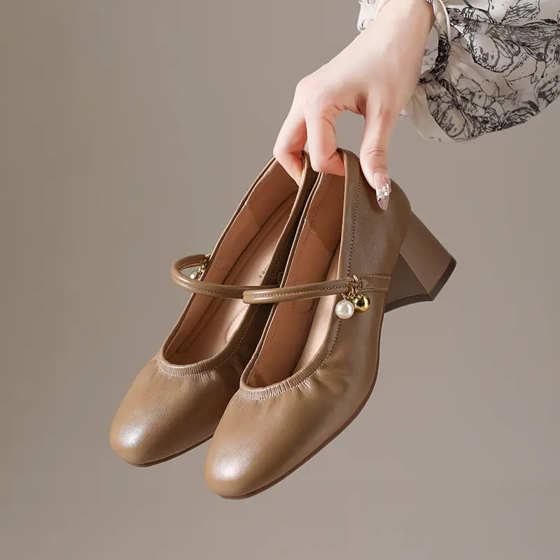 Fashion Single Boots Women's Fashion Round Toe Shallow Mouth One Strap Pleated Non-Slip Wear-Resistant Block Heel Boots