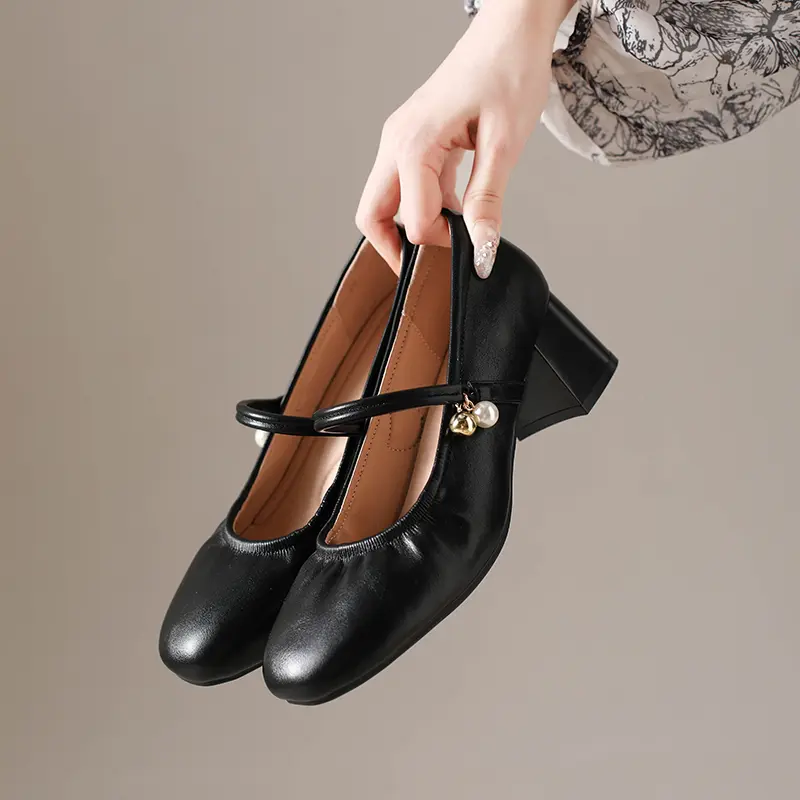 Fashion Single Boots Women's Fashion Round Toe Shallow Mouth One Strap Pleated Non-Slip Wear-Resistant Block Heel Boots