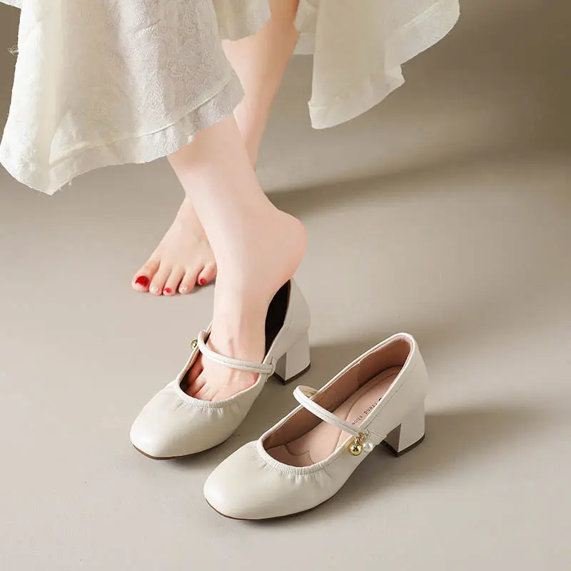 Fashion Single Boots Women's Fashion Round Toe Shallow Mouth One Strap Pleated Non-Slip Wear-Resistant Block Heel Boots