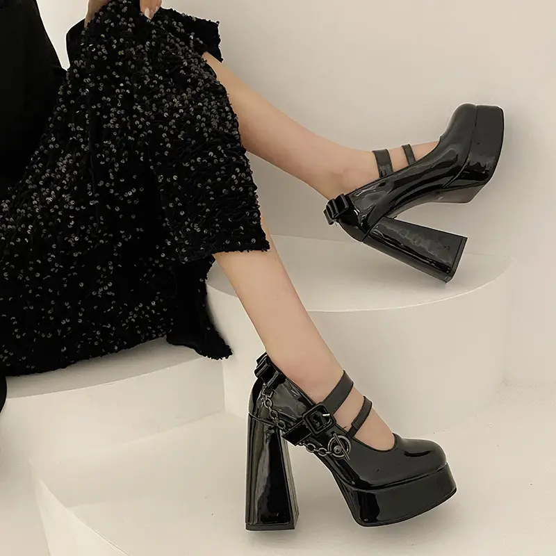 Women's Thick Heel Shoes Winter New Round Head Shallow Mouth Metal Chain Thick Sole Anti-slip Wear-resistant High Heels
