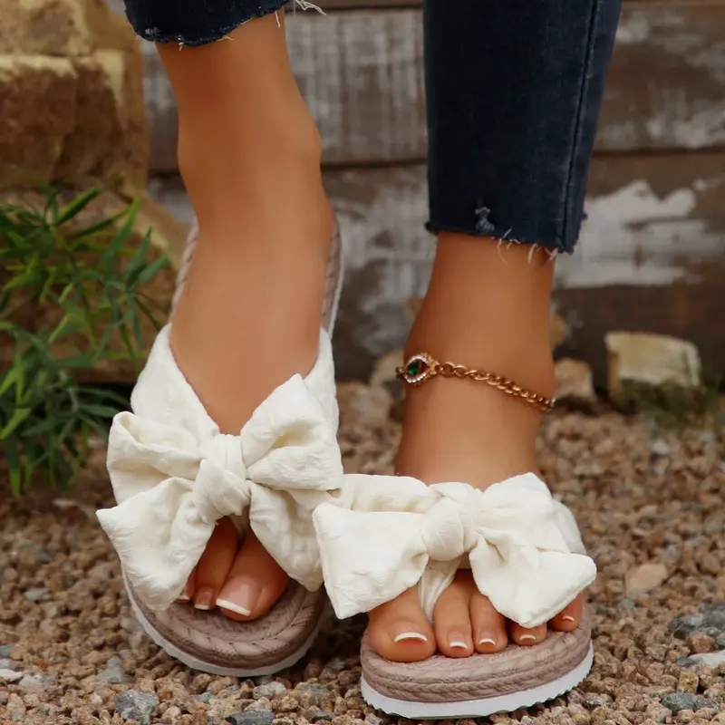 Women's Flat Slippers Summer New Round Head Toe Butterfly Knot Soft Sole Anti-slip Wear-resistant Light Sandals