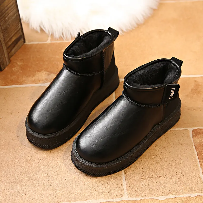 Women's flat snow boots winter new fashion round head sleeve thick sole anti-slip wear-resistant short boots