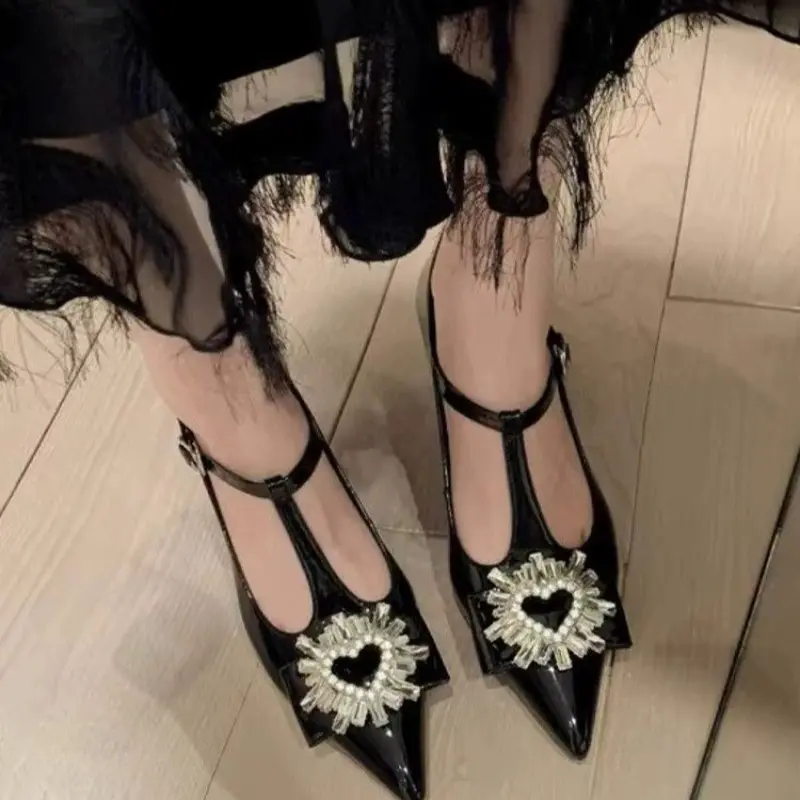 Women's Fashion Coarse Heel Shoes Spring New Pointed Head Shallow Mouth Diamond-like Buckle Non-slip Wear-resistant High Heels