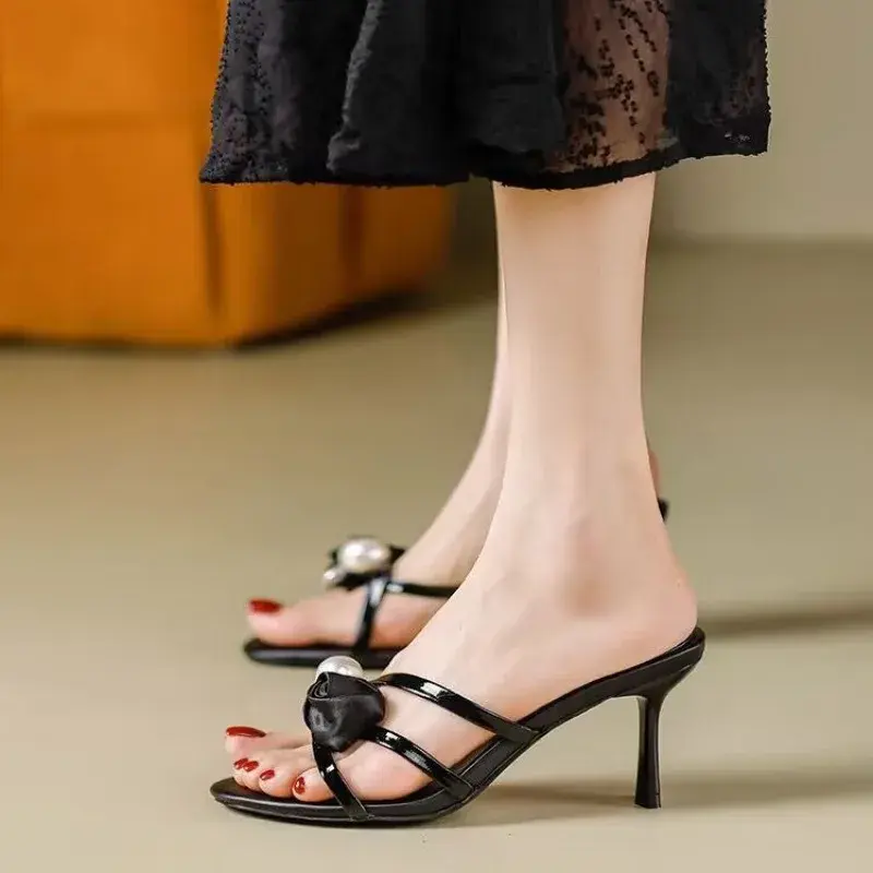 Fashion Rose Flower Temperament Pearl Foot Small High-heeled Sandals Summer Wear Round Toe Thin Strap with Skirt Women's Shoes
