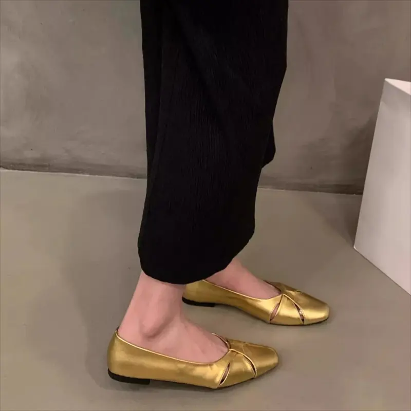 324