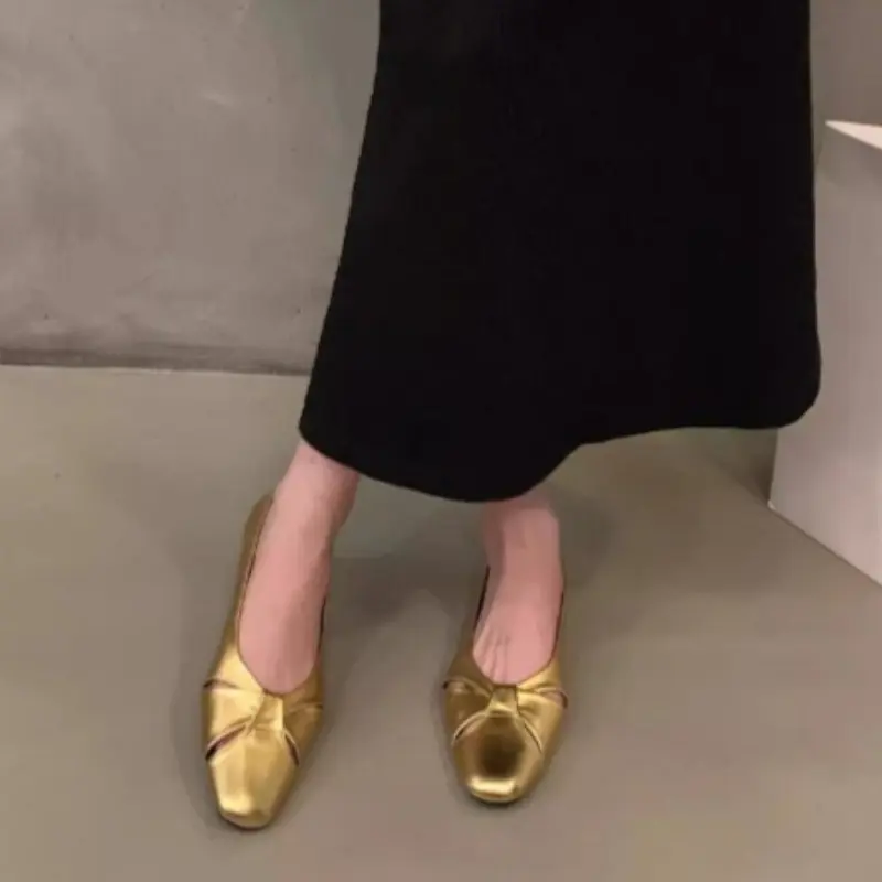 Women's Fashion Flat Shoes Spring New Square Head Shallow Hollow Soft Sole Anti-slip Wear-resistant Single Shoes