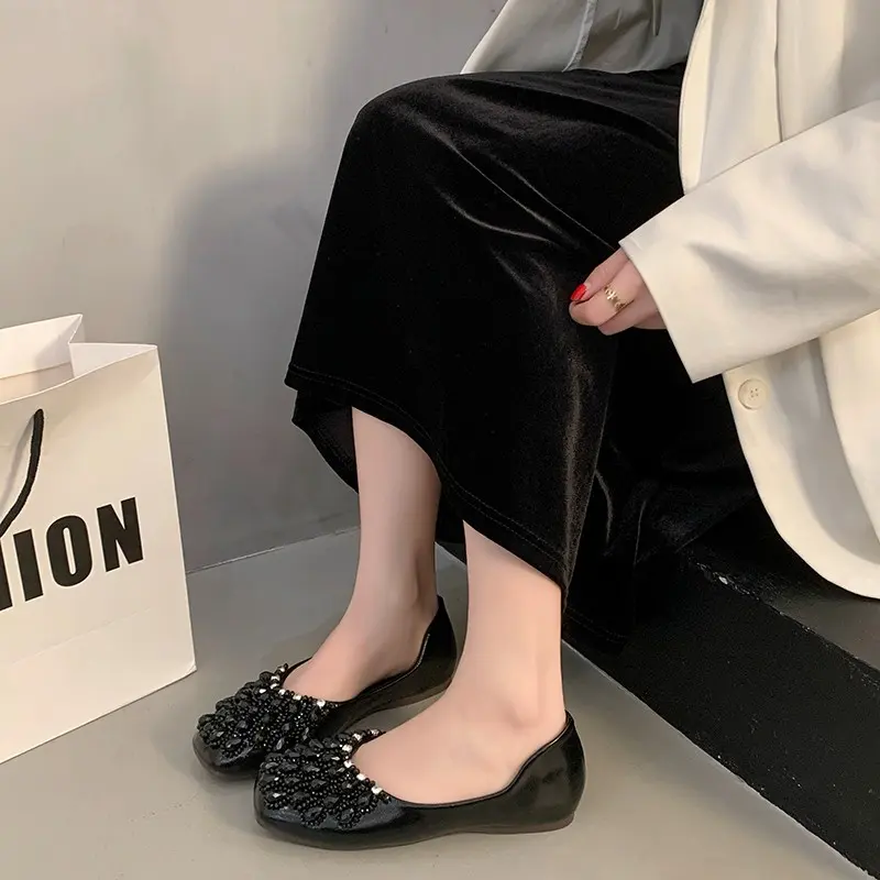 Spring New Flat Shoes Women's Fashion Square Head Shallow Mouth Glitter Soft Sole Anti-slip Wear-resistant Single Shoes