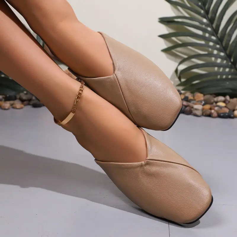 Plus Size Women's Shoes Autumn New Square Toe Shallow Mouth Splicing Soft Leather Soft Sole Wrapped Toe Anti-slip Slippers