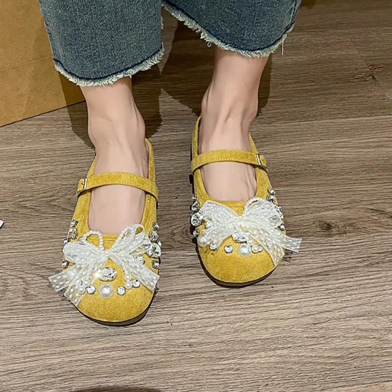 Women's Round Head Shallow Mouth Crystal Pearl Butterfly Knot Cow Suede Metal Buckle Soft Soled Non-slip Shoes