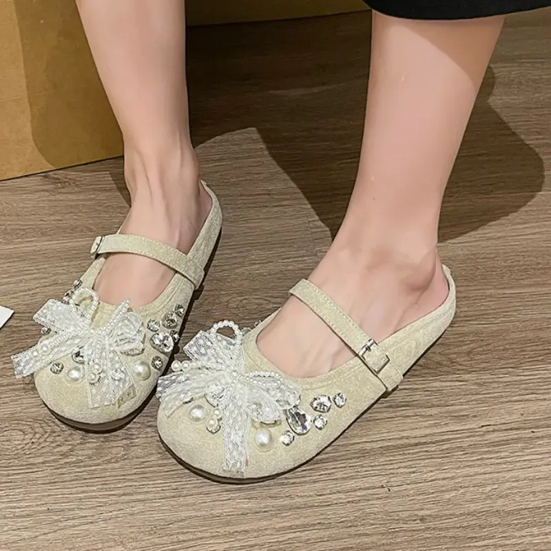 Women's Round Head Shallow Mouth Crystal Pearl Butterfly Knot Cow Suede Metal Buckle Soft Soled Non-slip Shoes