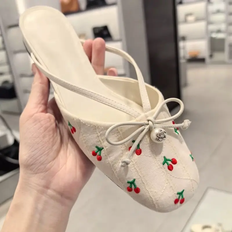 Low Heel Slippers Summer New Square Head Shallow Mouth Butterfly Knot Pearl Soft Sole Anti-slip Wear-resistant Sandals