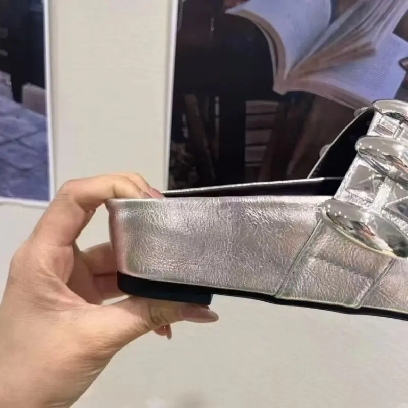 Women's Inner Height Flats Summer New Square Head Shallow Mouth Glitter Buckle Soft Sole Anti-slip Wear-resistant Slippers