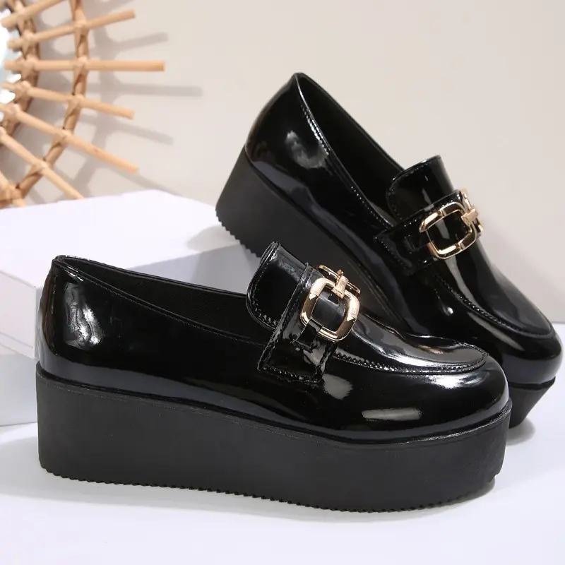 Patent Leather Single Shoes Autumn New Round Toe Deep Mouth Metal Buckle Platform Non-Slip Heeled Loafers