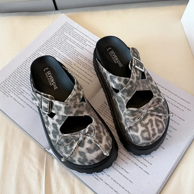 Women's Fashion Baotou Slippers Round Head Shallow Mouth Butterfly Knot Metal Buckle Waterproof Platform Flat Sandals