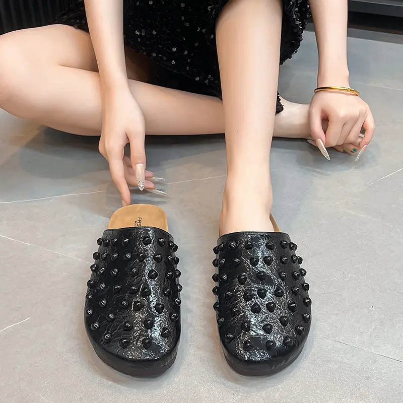 Low Heel Flat Bottom Baotou Breathable Slippers Women's Summer New Round Toe Shallow Rivet Lazy Slip-on Slip-on Shoes