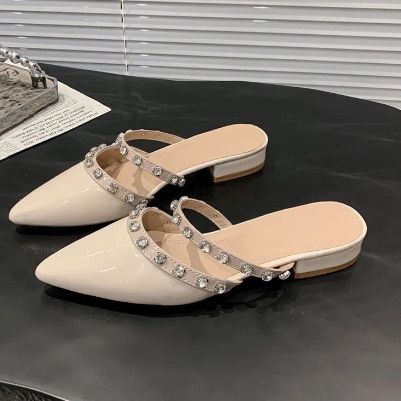Baotou Low Heel Slippers Summer New Pointed Head Shallow Mouth Rivet Soft Sole Anti-slip Wear-resistant Sandals