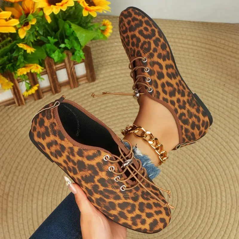 Spring New Flat Shoes Women's Fashion Round Head Deep Mouth Before Lacing Soft Sole Anti-slip Wear-resistant Single Shoes