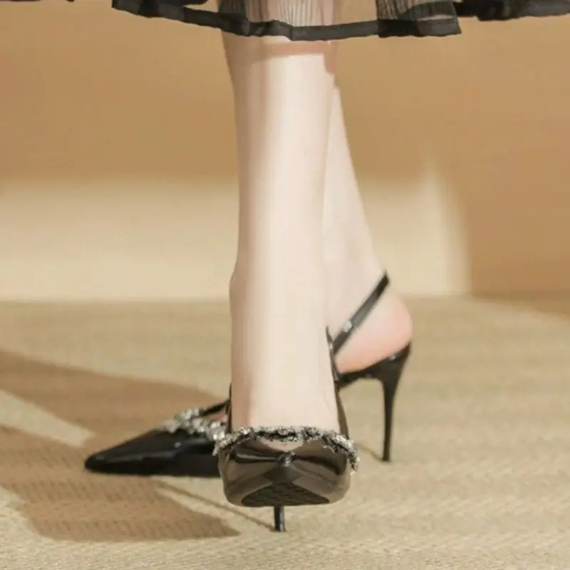 Women's New Spring and Summer Wear High-heeled Shoes with Stiletto Heels and High-end Temperament Baotou Sandals