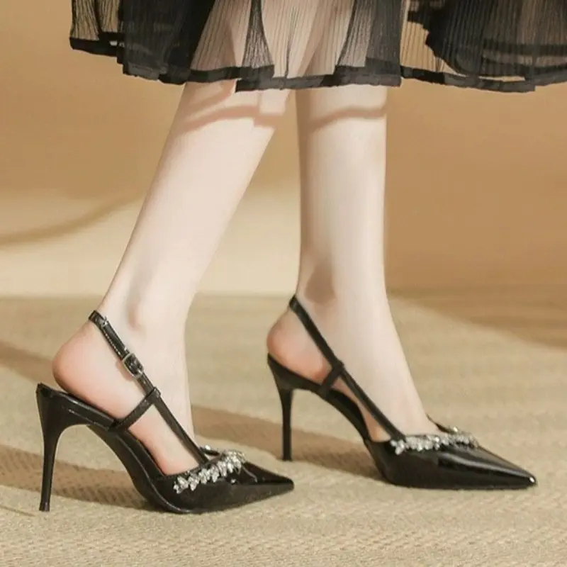 Women's New Spring and Summer Wear High-heeled Shoes with Stiletto Heels and High-end Temperament Baotou Sandals