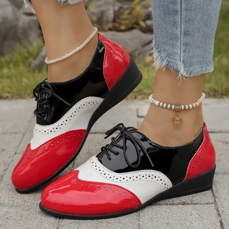 Women's Fashion Round Head Splicing Front Lacing Soft Sole Anti-slip Wear-resistant Low-top Shoes Spring New Flat Shoes
