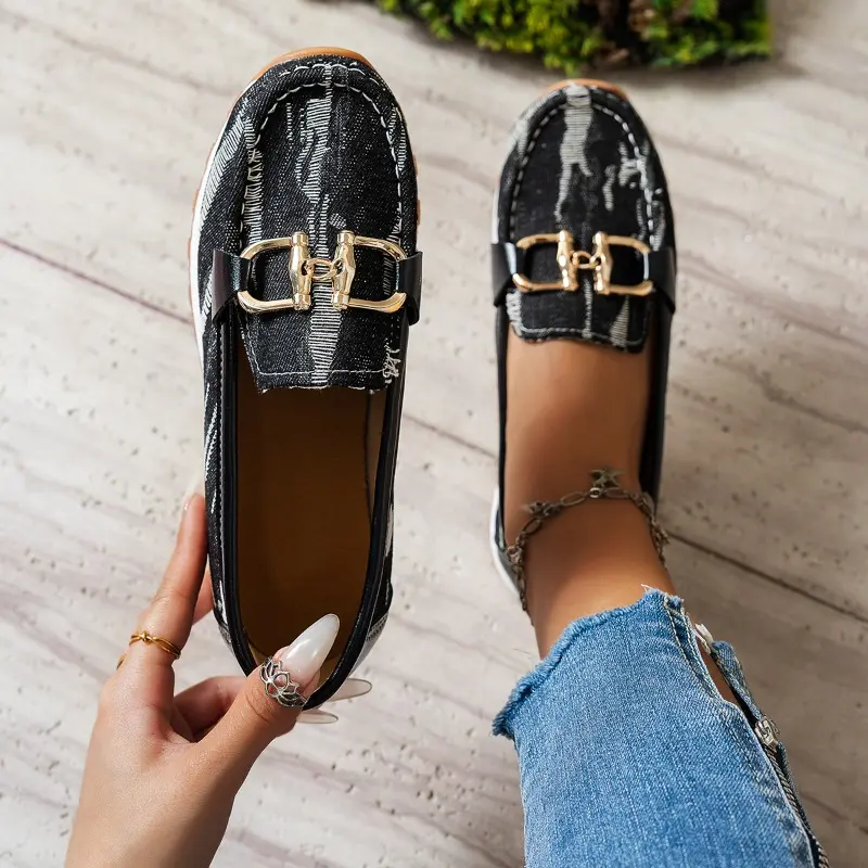 Women's Fashion Flat Shoes Fall New Round Head Denim Deep Mouth Metal Chain Anti-slip Wear-resistant Low-top Shoes
