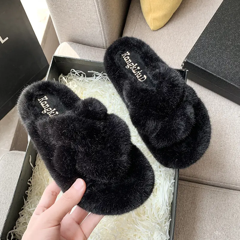 Winter new flat fluffy slippers women's fashion round head open toe suede thick bottom comfortable cotton drag