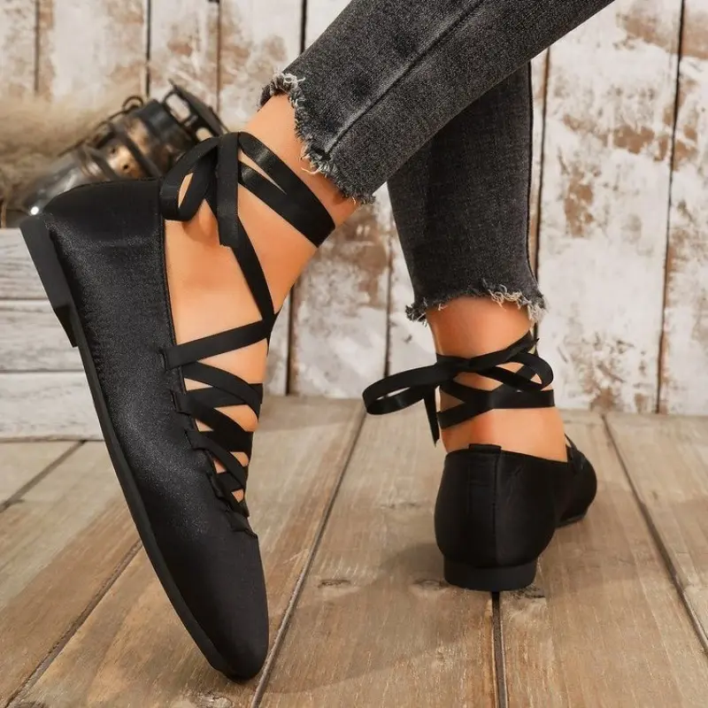 Autumn New Flat Shoes Women's Square Head Shallow Mouth Front Lacing Soft Sole Anti-slip Wear-resistant Low-top Shoes