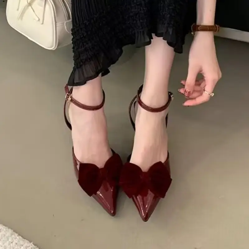 Summer New Sandals Women Fashion Pointy Head Shallow Mouth Butterfly Knot Cross Strap Anti-slip Wear-resistant High Heels
