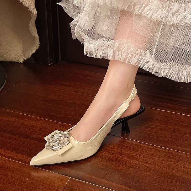 Women's Fashion Pointy Shallow Mouth Crystal Flower Butterfly Knot Set Foot Non-slip Heel Shoes Overhead Sandals