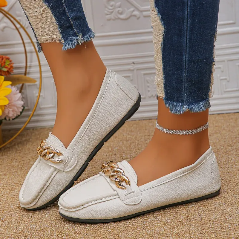 Women's Flat Shoes Autumn New Round Head Mid-mouth Metal Chain Anti-slip Wear-resistant Soft Bottom Low-top Shoes