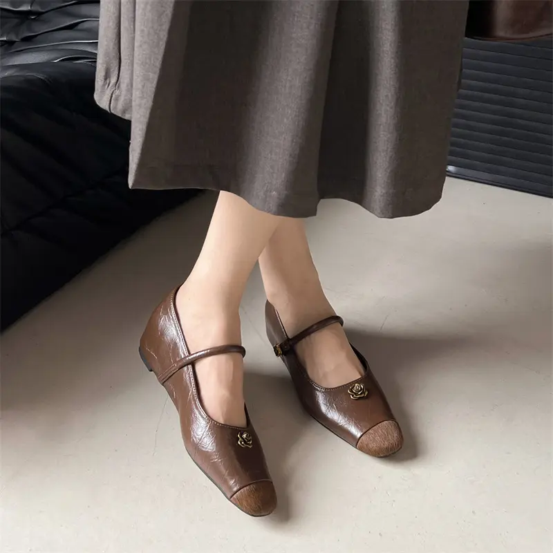 Women's New Autumn Flat Shoes Fashion Square Head Shallow Mouth Suede Anti-slip Wear-resistant Low-top Shoes