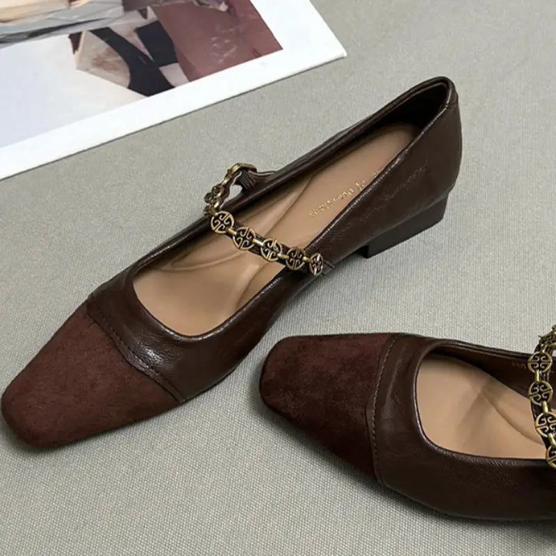 Women's Fashion Flat Shoes Spring New Square Head Shallow Mouth Suede Splicing Metal Chain Non-slip Single Shoes