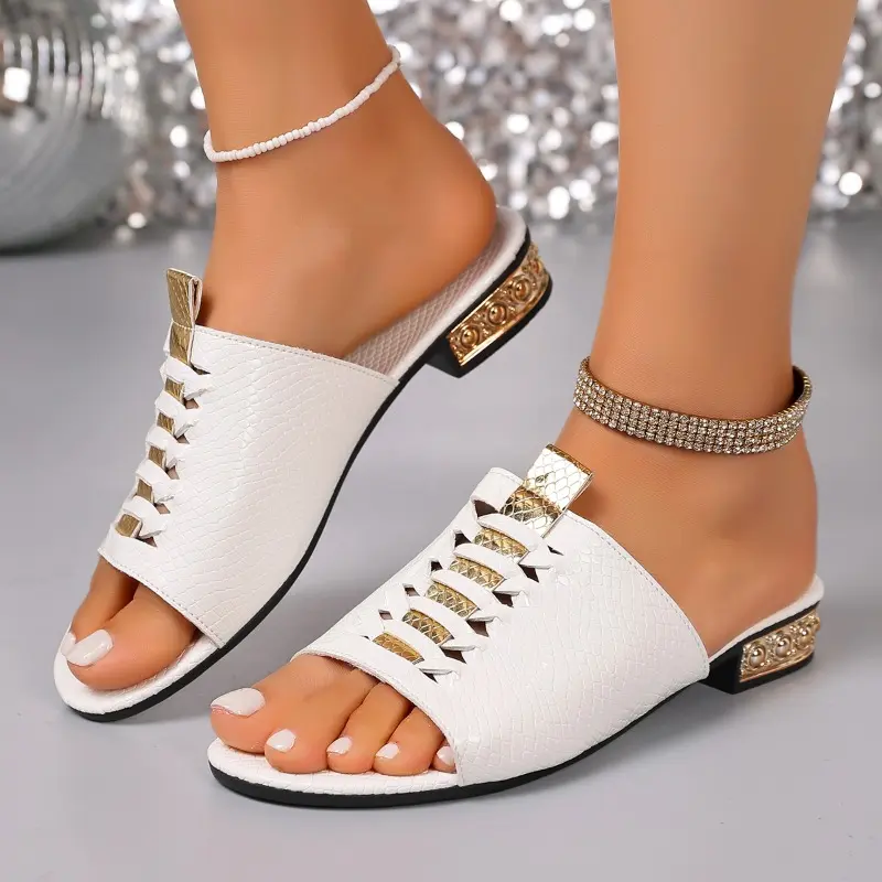Summer New Fashion Outside Wear Sandals and Slippers Women's Casual Round Toe Open Toe Color Block Pleated Low Heel Flip-Flops
