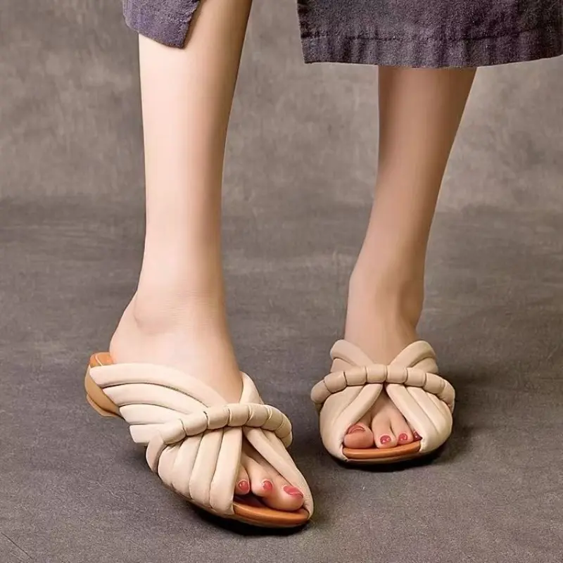 Summer New Low Heels Women Fashion Round Head = Open Toe Shallow Mouth Woven Soft Sole Anti-wear Slip-on Slippers