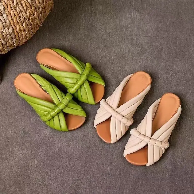 Summer New Low Heels Women Fashion Round Head = Open Toe Shallow Mouth Woven Soft Sole Anti-wear Slip-on Slippers