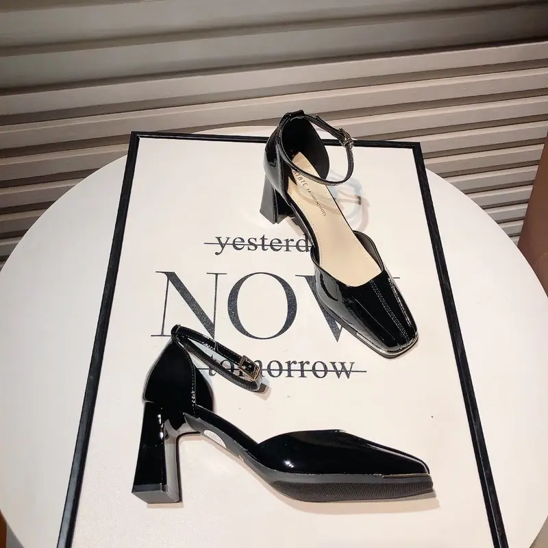 Spring New Coarse Heel Single Shoes Women's Fashion Square Head Shallow Mouth Word with Anti-slip Wear-resistant High Heels