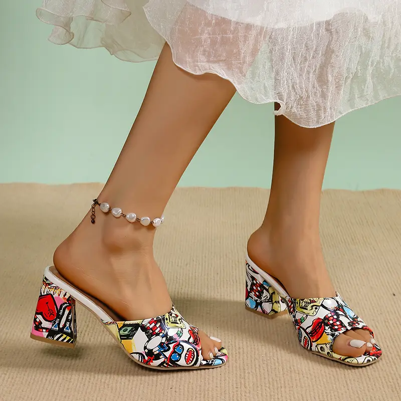 Women's Fashion Chunky Sandals Summer New Square Head Set Footprints Flower Anti-slip Wear-resistant High Heels