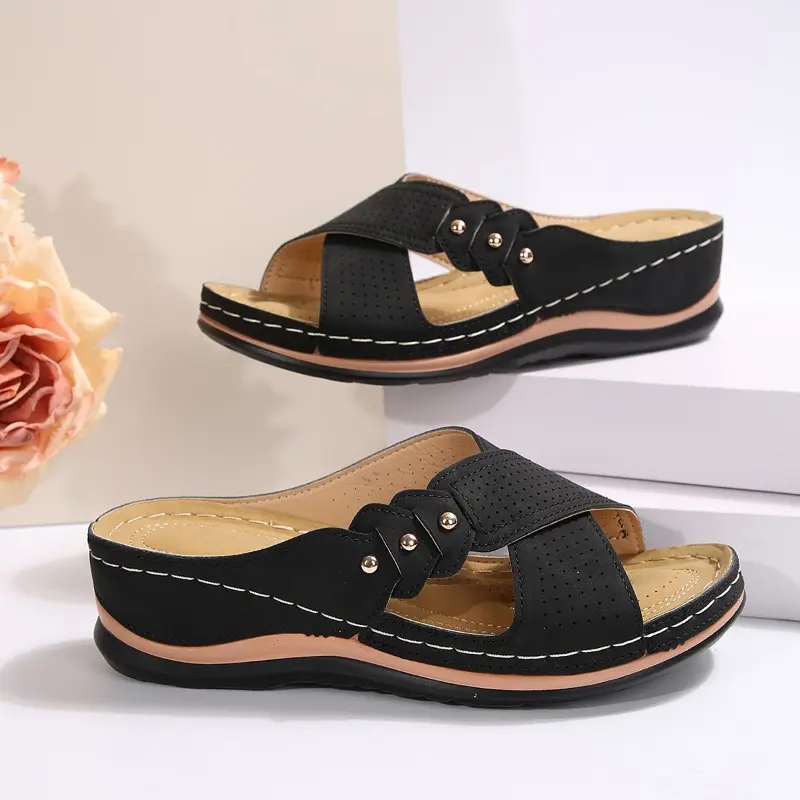 New Summer Vintage Beach Shoes Cross Slippers Lightweight Non-slip Sandals Women's Wedges Stitched Sandals