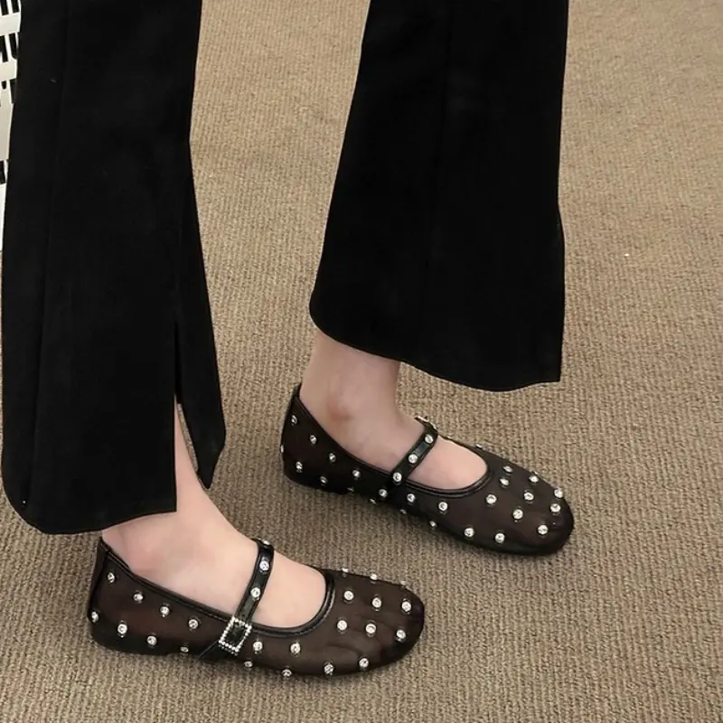 New Summer Fashion Flat Shoes Women's Fashion Round Toe Shallow Mouth Rivet One Buckle Soft Sole Flat Single Shoes