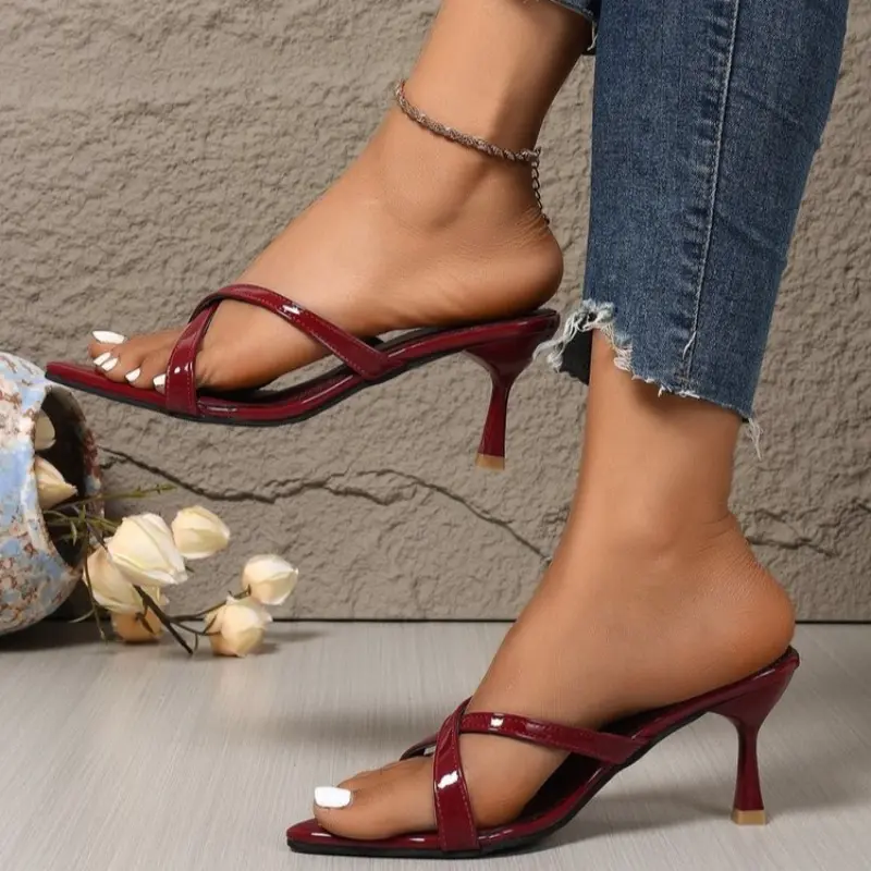 Cross-strap patent leather slippers with stiletto heels for summer new style pointed open-toe non-slip wear-resistant high heels