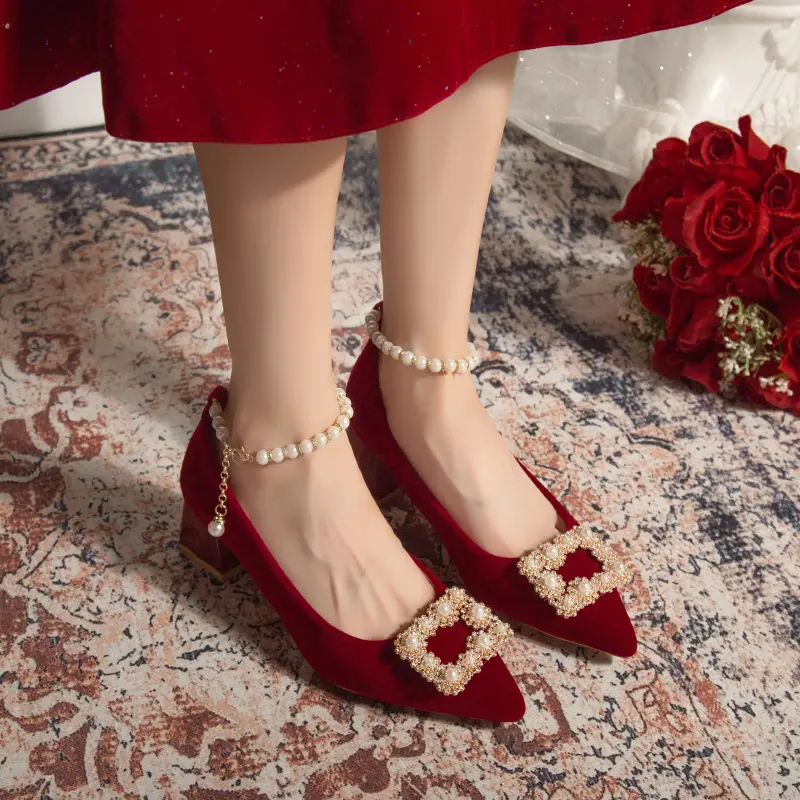 Women's Coarse Heel Shoes Autumn New Pointed Head Shallow Mouth Suede Butterfly Diamond-resistant Low Top Shoes