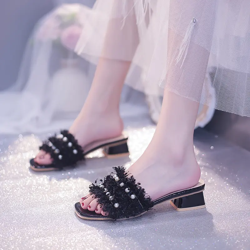 Chunky Heel Slippers for Women To Wear As Outerwear in Summer, New Square Toe Open Toe Pearl Fashionable Mid-heel Sandals