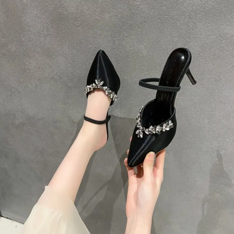 New Spring Slippers Women's Fashion Pointy Shallow-cut Sequin Slip-on Anti-slip and Wear-resistant Stiletto Sandals
