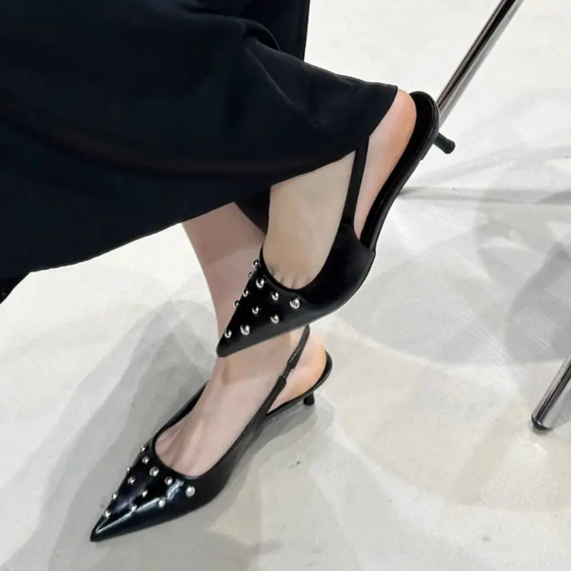Women's Fashion Baotong Thin Heel Sandals Spring Pointed Head Shallow Mouth Rivet Anti-slip Wear-resistant Low Heel Shoes