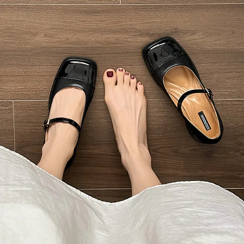 Spring New Single Shoes Women's Fashion Square Head Shallow Mouth Splicing A Line with Non-slip Low-top Shoes